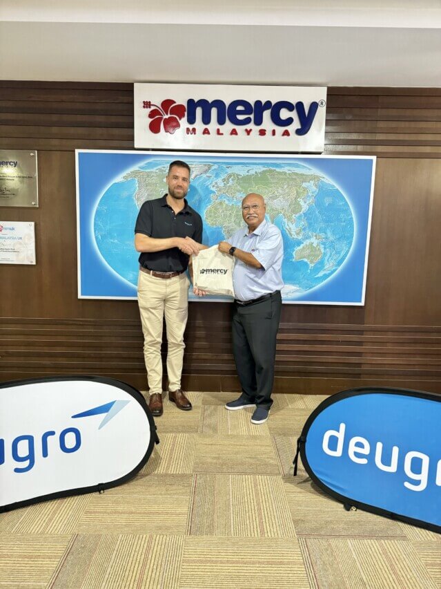deugro Malaysia supported Rita Welfare Home, MERCY, and SPCA—helping orphans and people with disabilities, providing disaster relief, and rescuing animals.