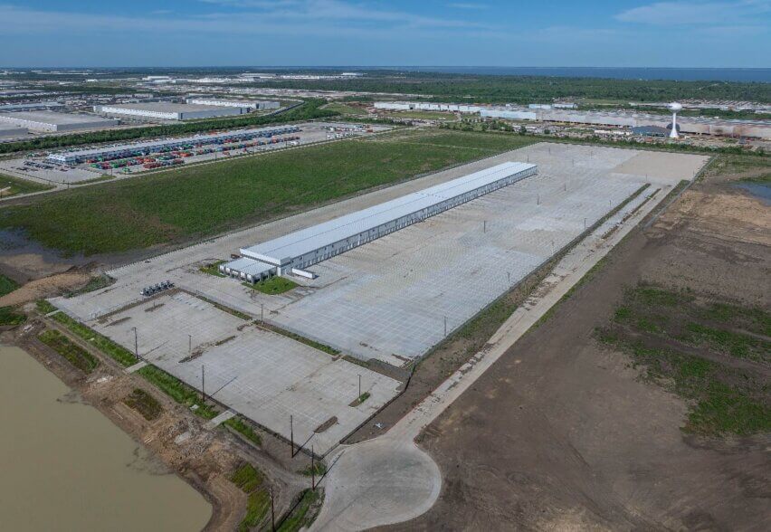 Cedar-Port Operations and Logistics Terminal—COLT, Cedar Port Industrial Park, Baytown, Texas, USA