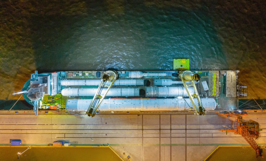 EGAT Project, Loading operations at the Port of Zhangjiagang, China