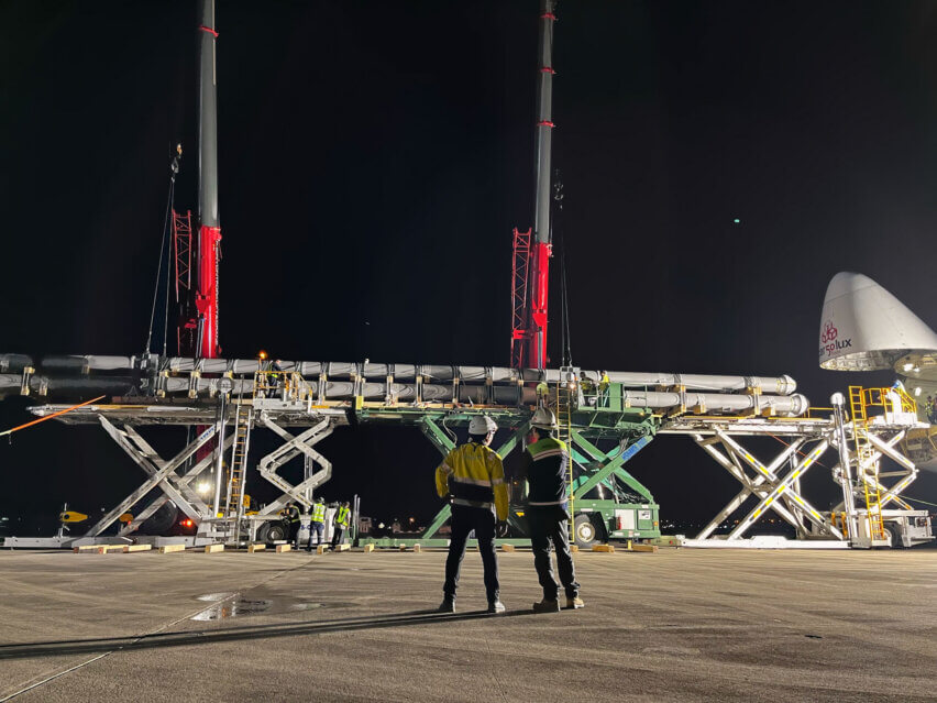 Nine Urgent Air Charters between Thailand and the USA: Loading operation of spools of up to 36.6 m in length—one of the longest pieces of cargo ever moved on a B-747 freighter
