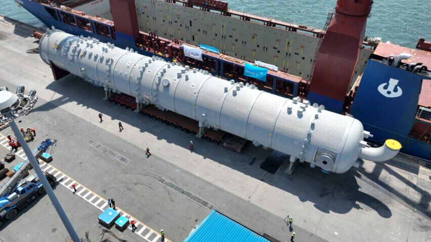 Petrochemical Project, Loading operations at the Port of Masan, South Korea