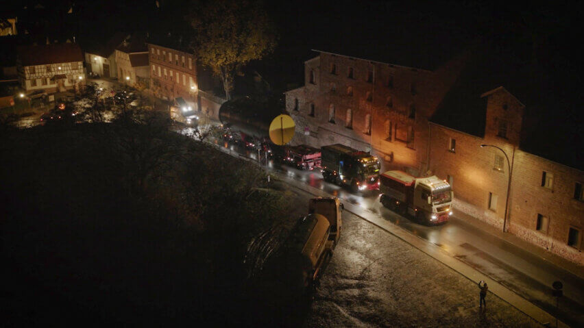 Carbon Capture and Utilization (CCU) Facility in the Cement Industry, On-carriage of the heat exchanger to the construction site by night