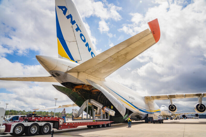 BIFA 2023, air cargo, Unloading operations at Houston Airport, USA.
