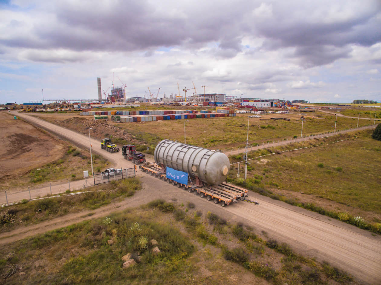 UPM Taurus Project, Evaporator effect cargo reaching the final job site in Paso de los Toros, Uruguay